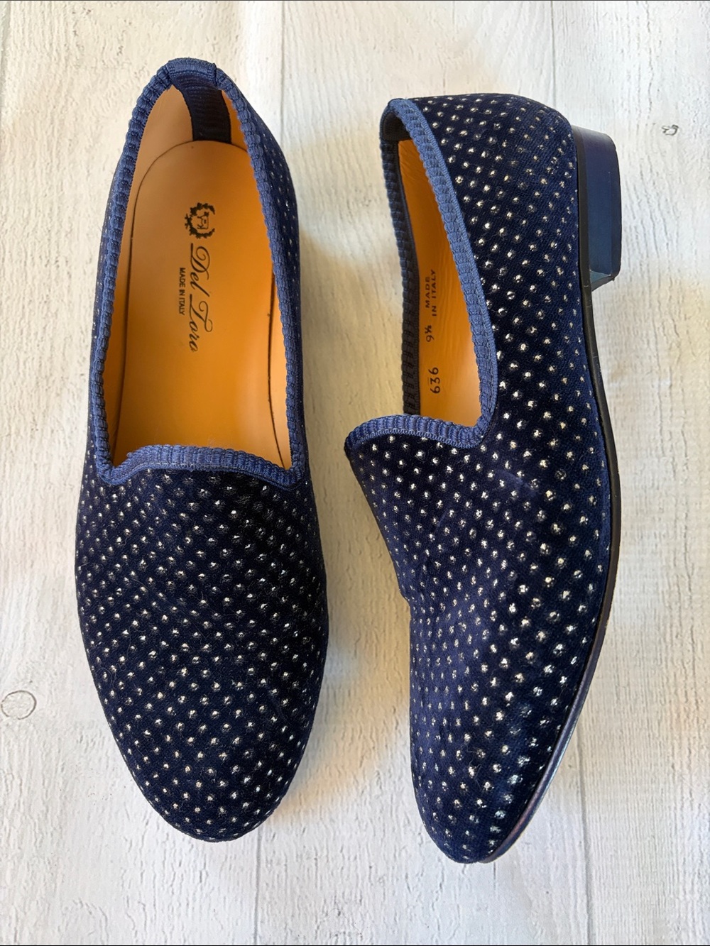 Del Toro Blue Velvet Crystal Embellished Smoking Slippers Loafers Size 9.5